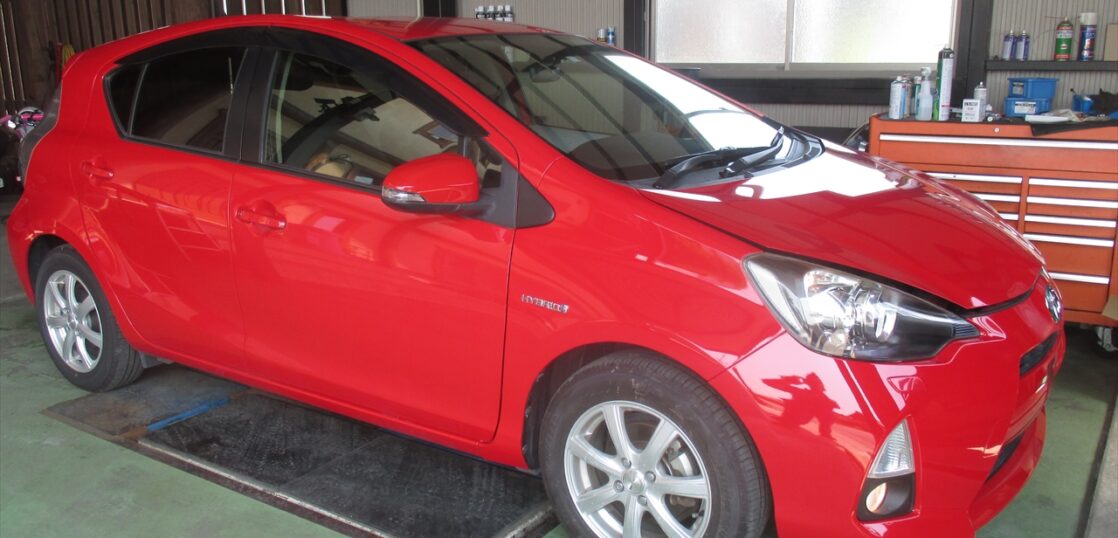 アクア 中古車販売 納車整備 三重県多気郡 Tsオートサービス